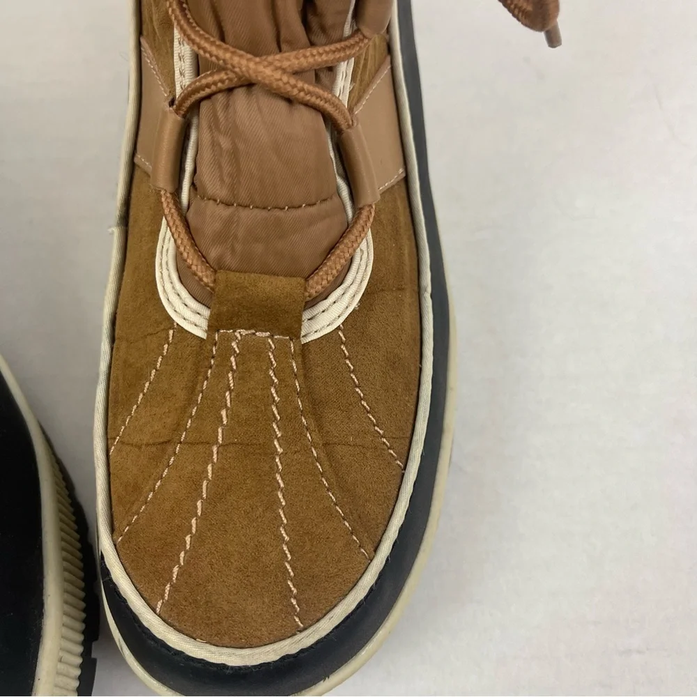 Khombu‎ Dora Cold Weather Lace Up Boots Size 8